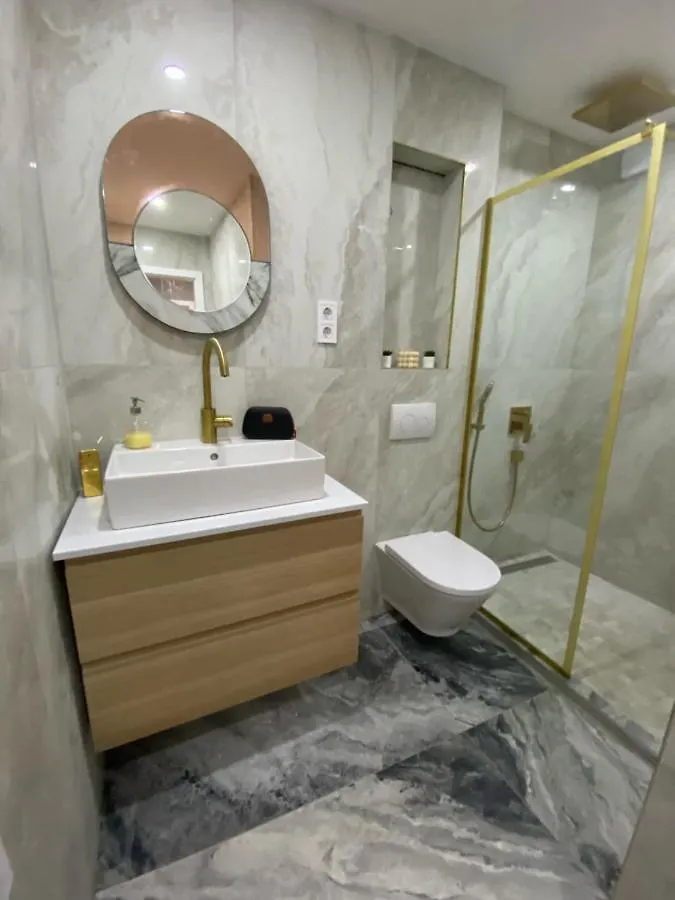 Luxury Exclusive 3 Bedroom Downtown Apartment Budapest
