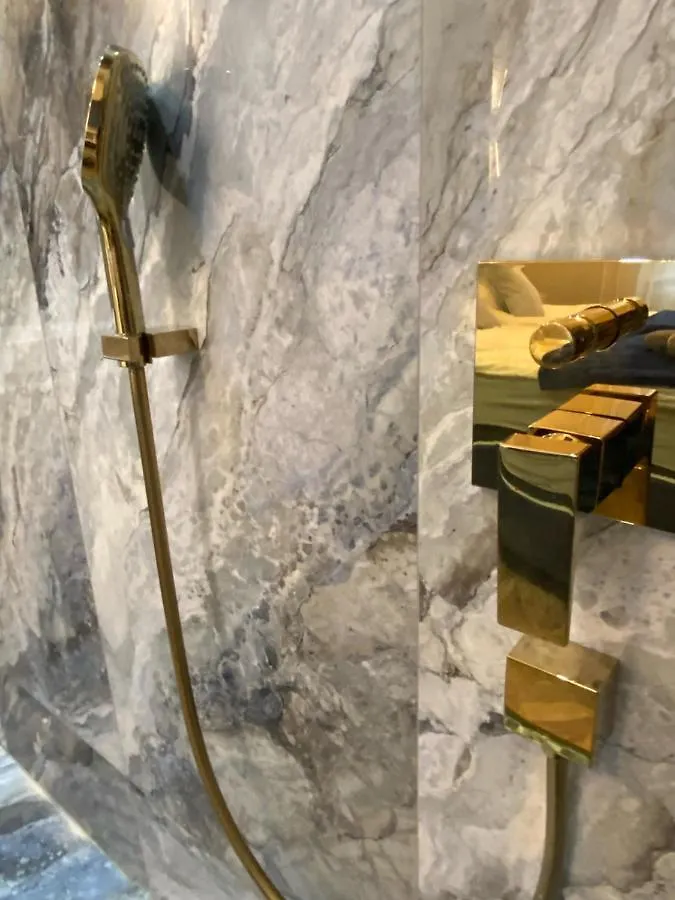 Luxury Exclusive 3 Bedroom Downtown Apartment Budapest Ungern