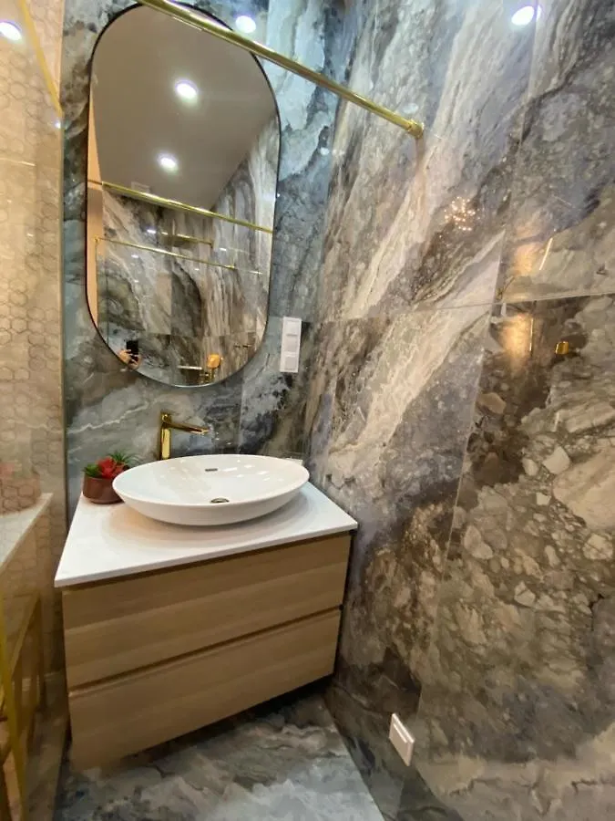 Luxury Exclusive 3 Bedroom Downtown Apartment Budapest Hungary